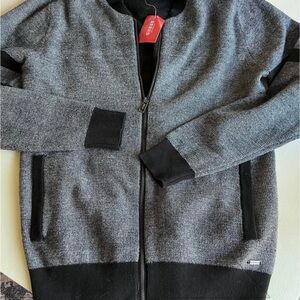 Men's Grey Sweater by Guess